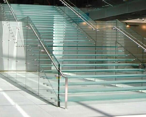 1490247469643896.jpg 玻璃樓梯.jpg